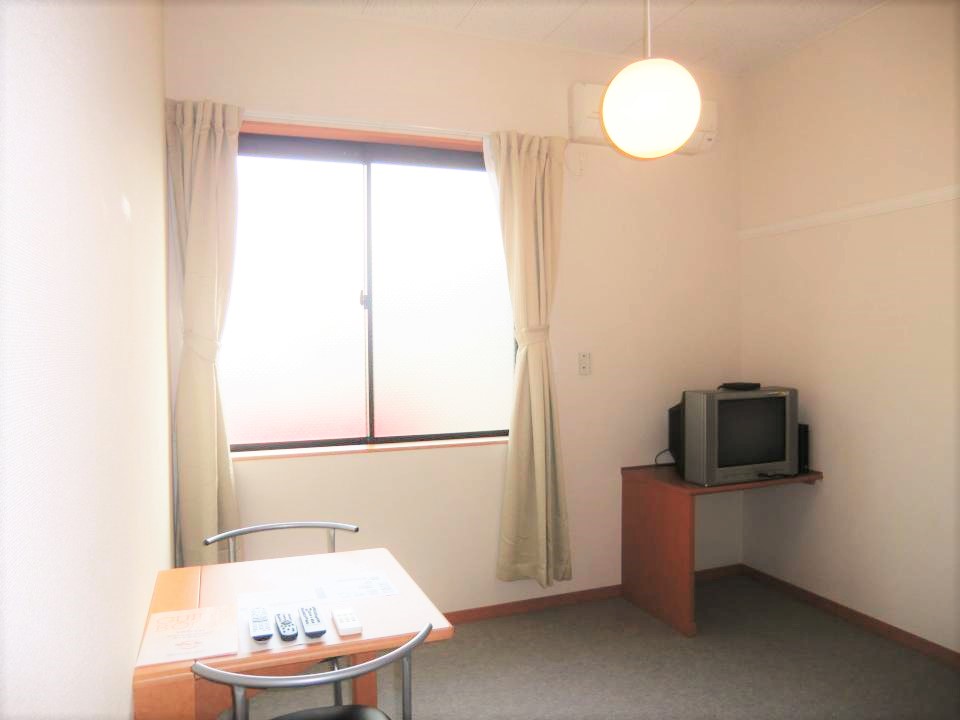 レオパレスエスポアール その他4