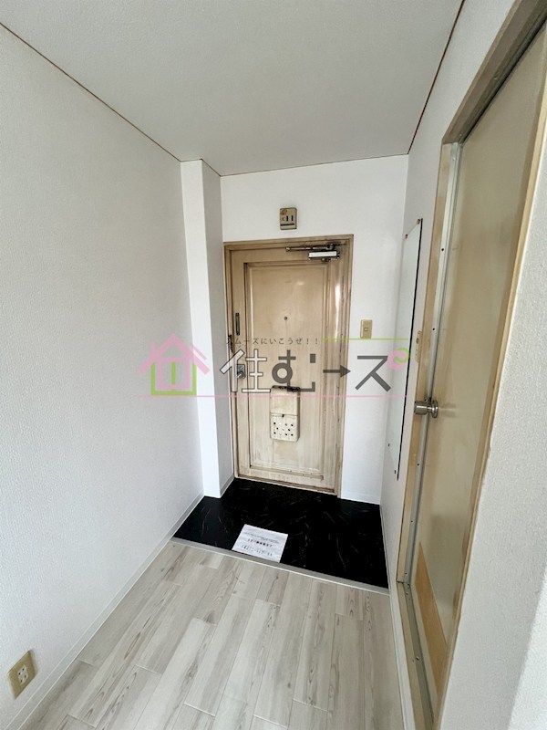 アークハイツ平野 玄関