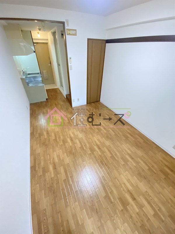 フィアスコート南津守 リビング