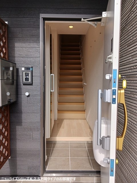 トマトハウス 玄関