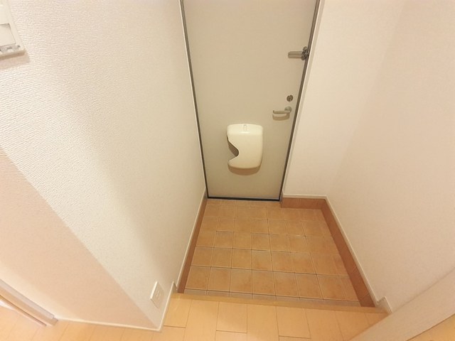 ビラ・アリエッタ 玄関