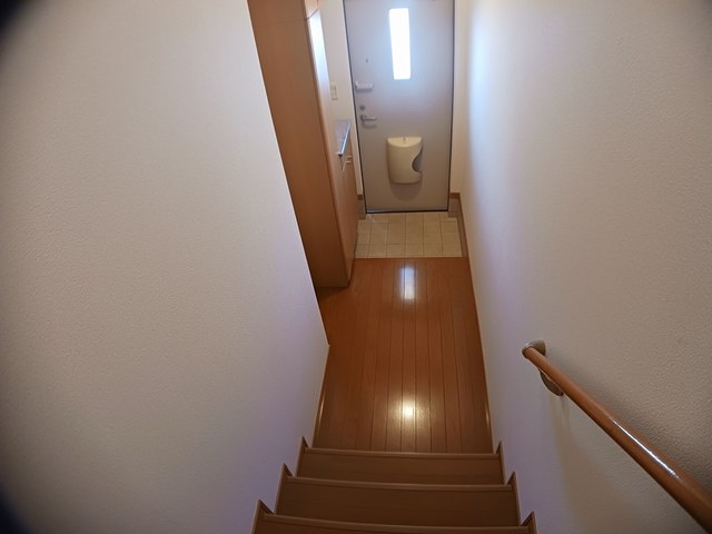 ピアッツァ　フィオーレ 玄関