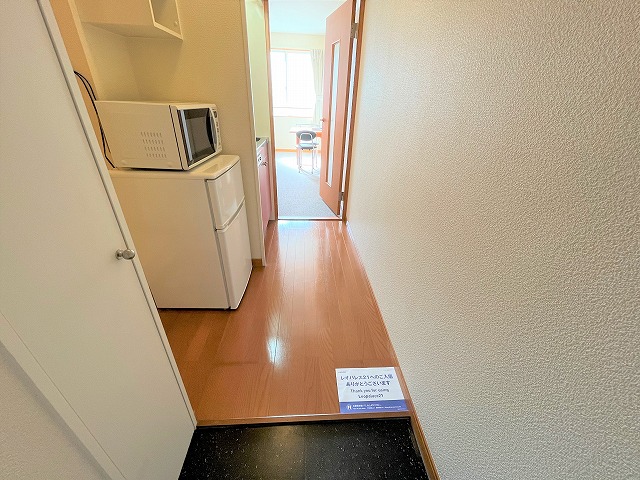 レオパレスＰａｄｄｙｆｉｅｌｄ 玄関