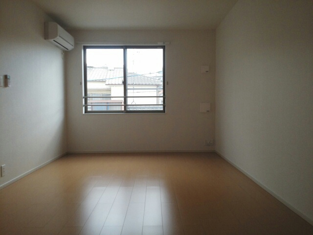 ラ・ルーチェ リビング