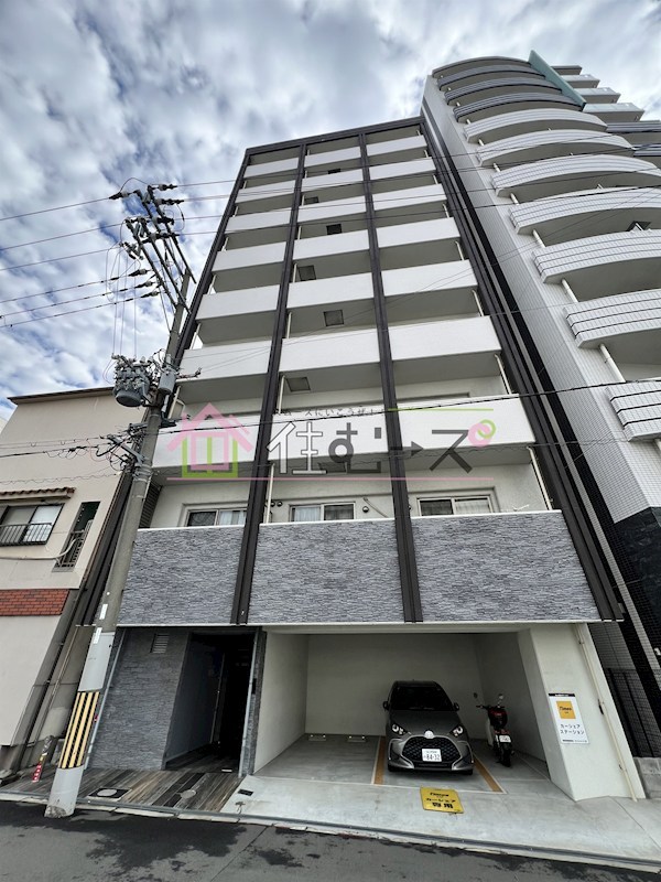 エストゥルースプラス大阪福島 外観