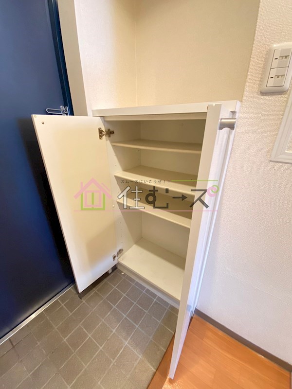 マインズ・コム新北野 その他3