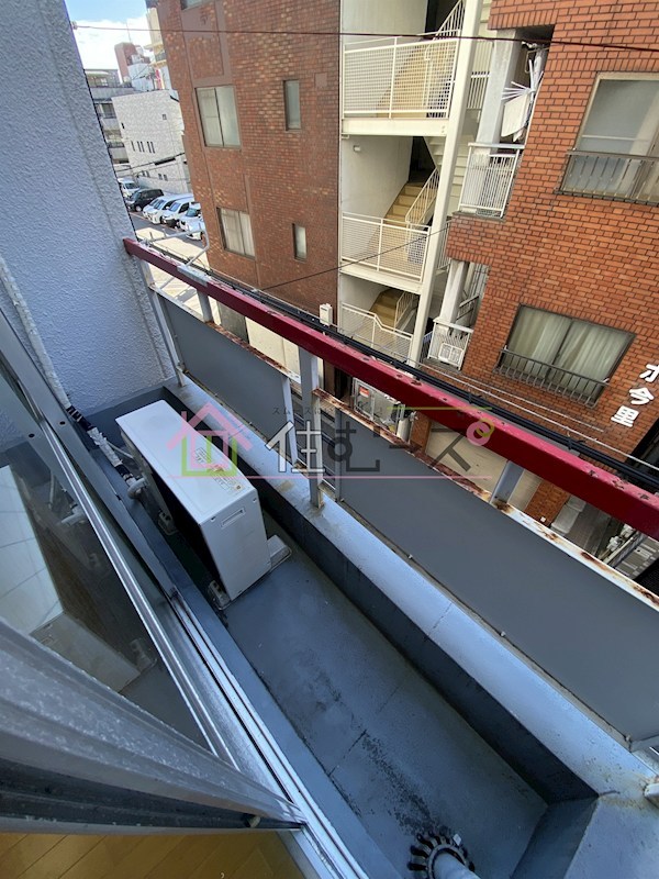 Y&amp;rsquo;ｓ今里駅前 ベランダ
