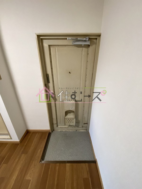 ロイヤル神路Ⅱ 玄関