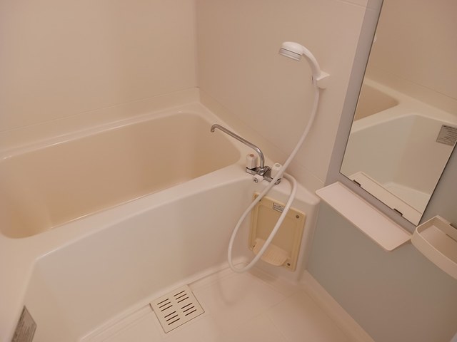 ハウスエルロンド 風呂画像