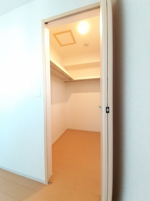 フィデール　ハル その他3