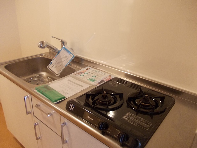 ラッフィナート　フィオーレ キッチン