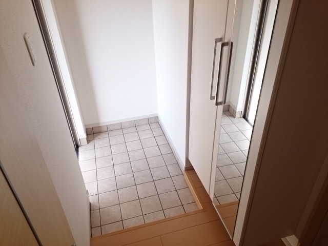 メヌエット 玄関