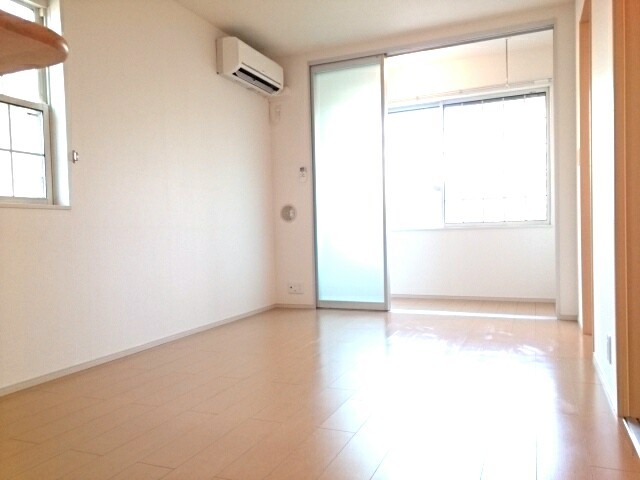 メヌエット リビング