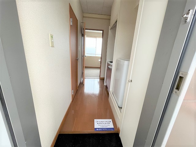 レオパレスＰｉｓｔａＣ 玄関