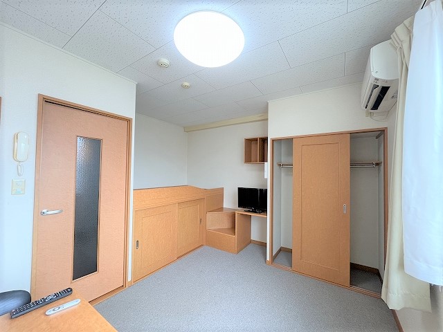 レオパレスＰｉｓｔａＣ ベッドルーム