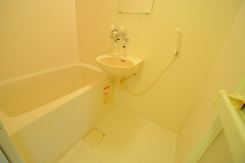 レオパレスＢｏｎｈｅｕｒⅡ 風呂画像