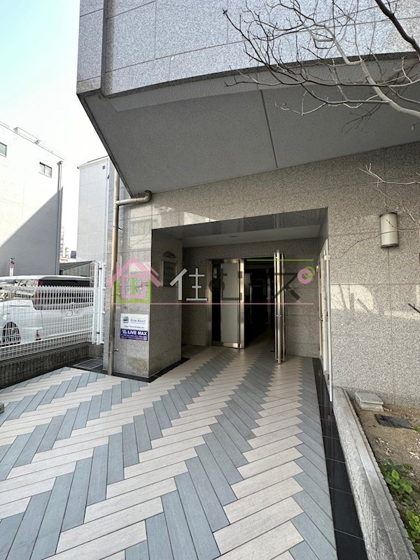 インペリアル靭本町 エントランス