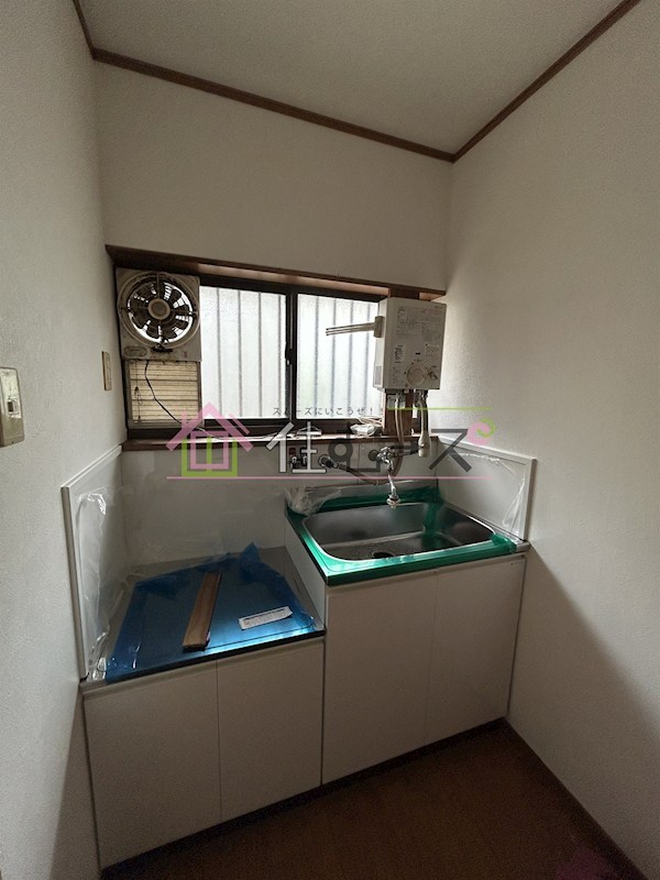 今川連棟西端 キッチン