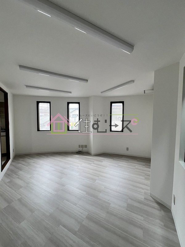 アークマンション ベッドルーム