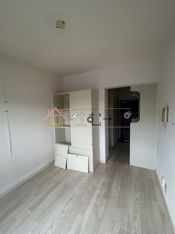 メゾン・ド・トレイユ  リビング