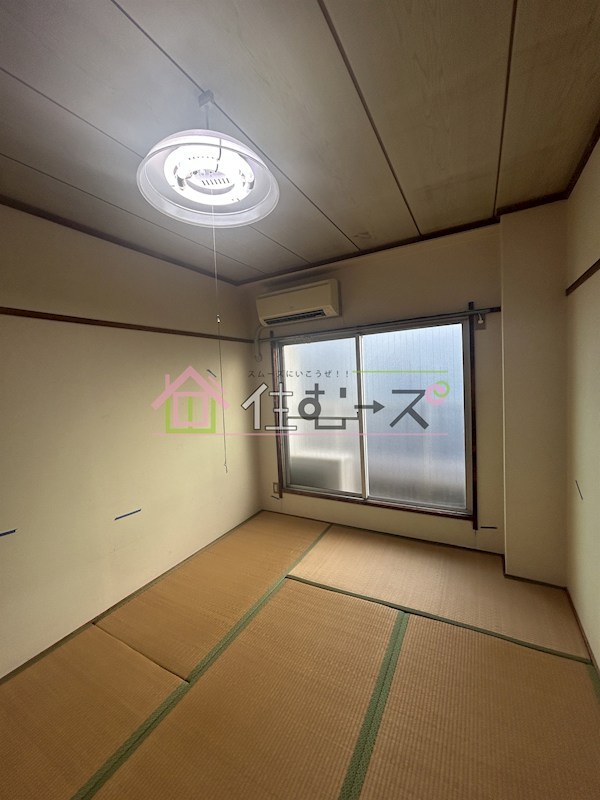 ワイエスハイツ ベッドルーム