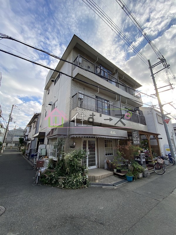 メゾン三津屋 外観