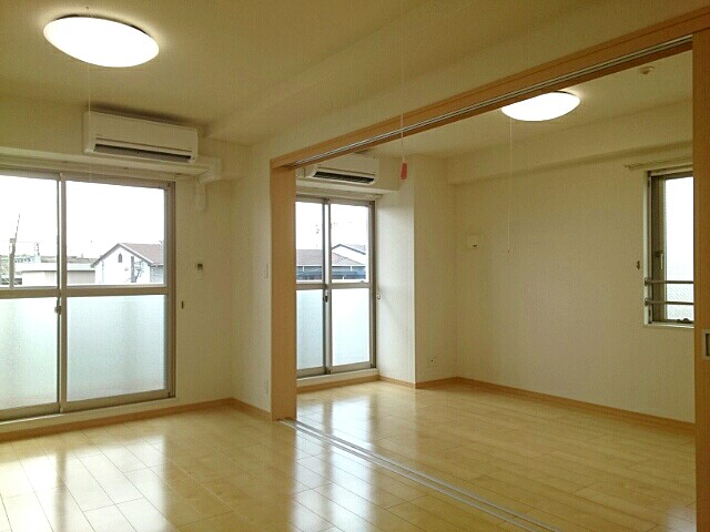 コスモ リビング