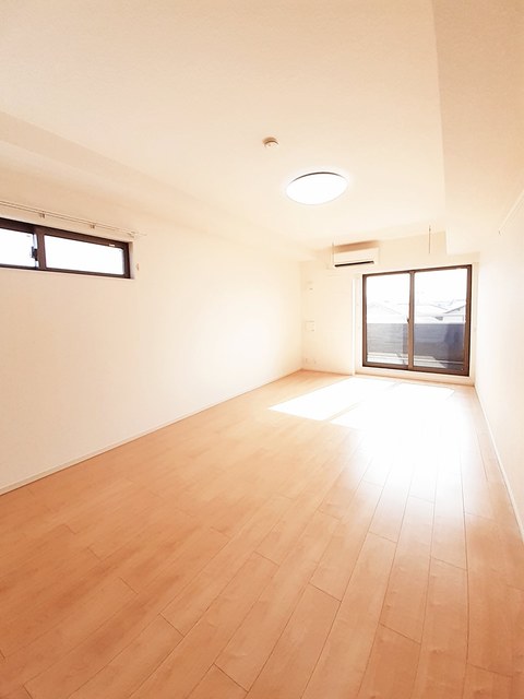 フェリーチェⅡ リビング