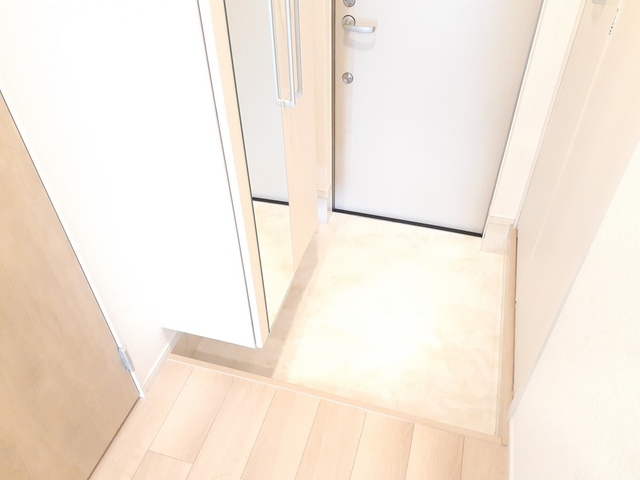 ステラガーデン 玄関