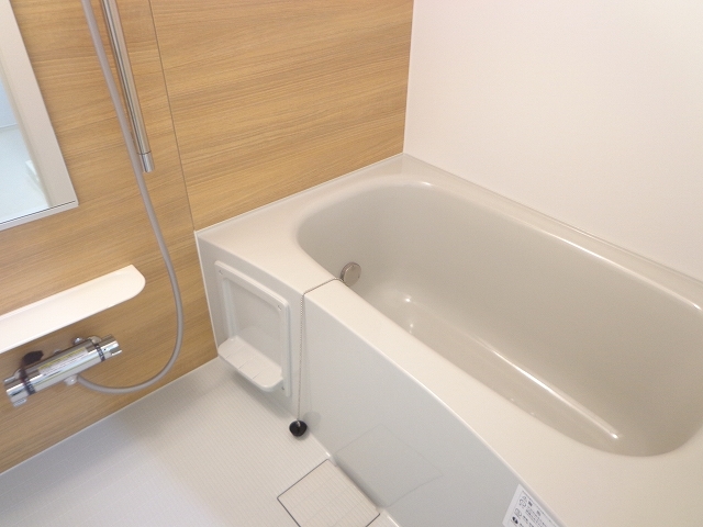 ラ　ビュット　上山手 風呂画像