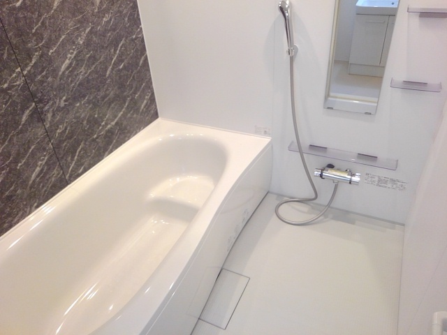 フォレ・リヴィエール 風呂画像