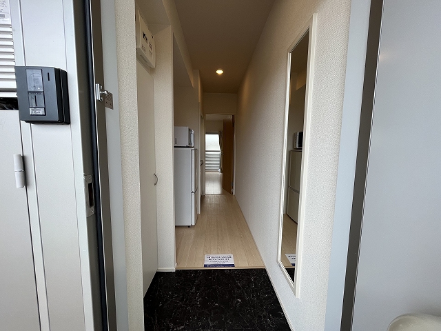 クレイノサンライト 玄関