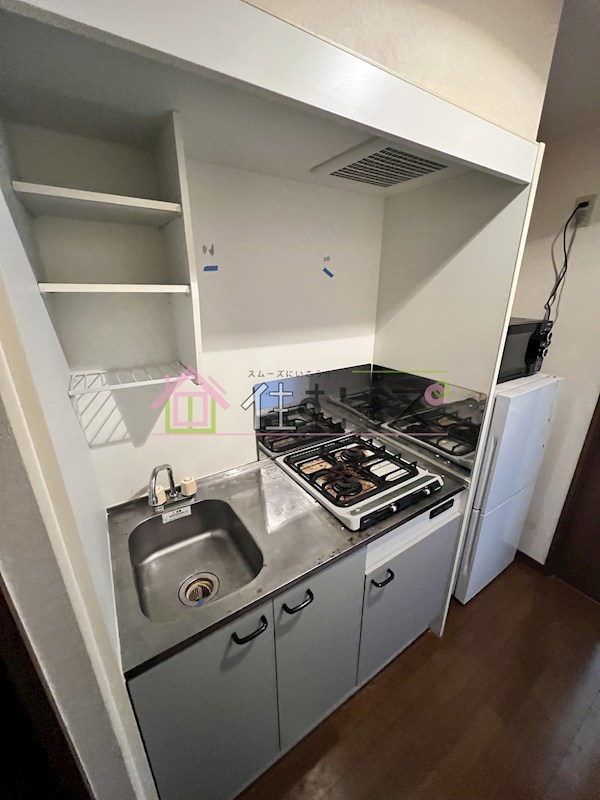 アンプルール　フェール　ドミール キッチン