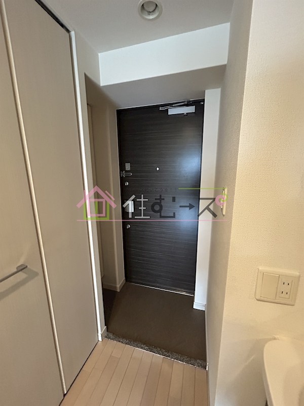 プレサンス天神橋ディオレ 玄関