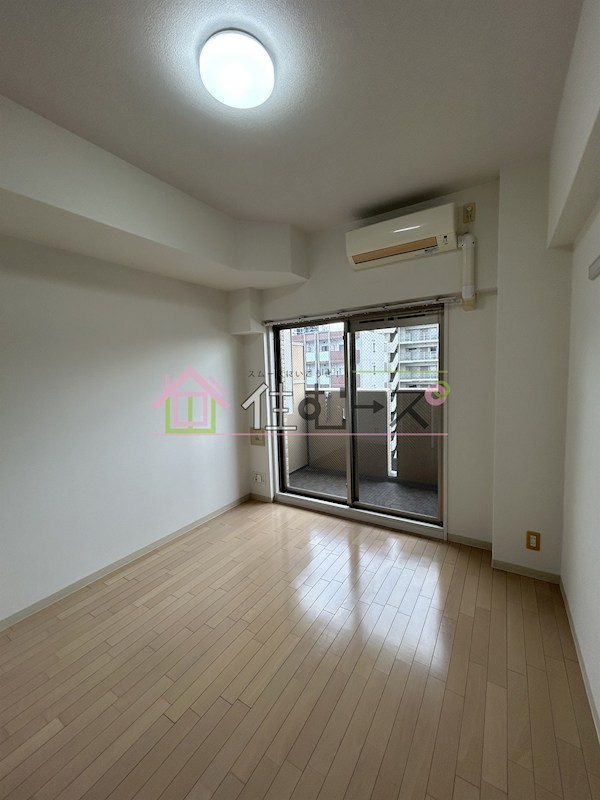 プレサンス天神橋ディオレ ベッドルーム