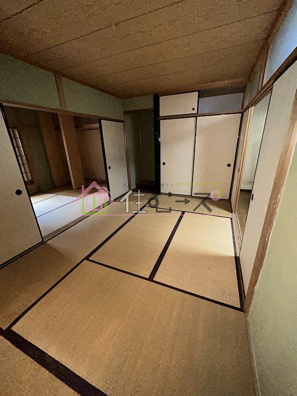 北区山崎町4-4戸建て リビング