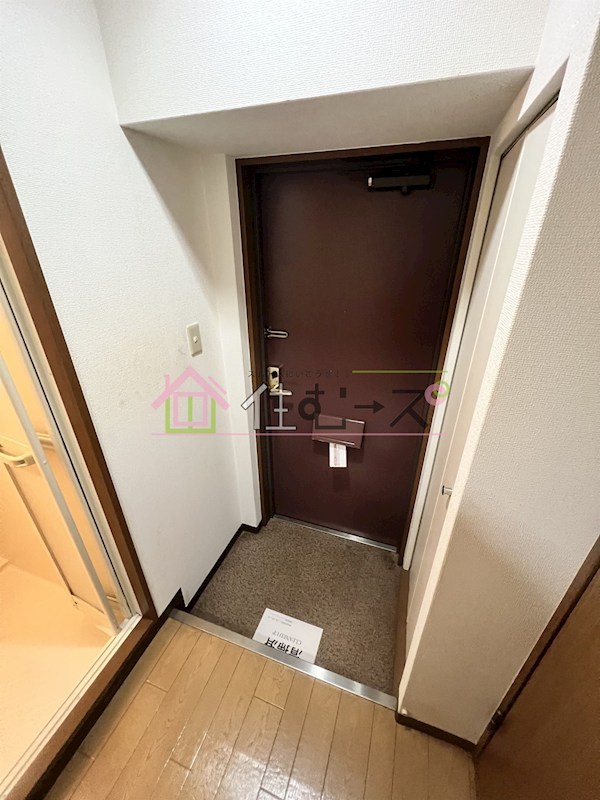 モンテ新大阪 玄関