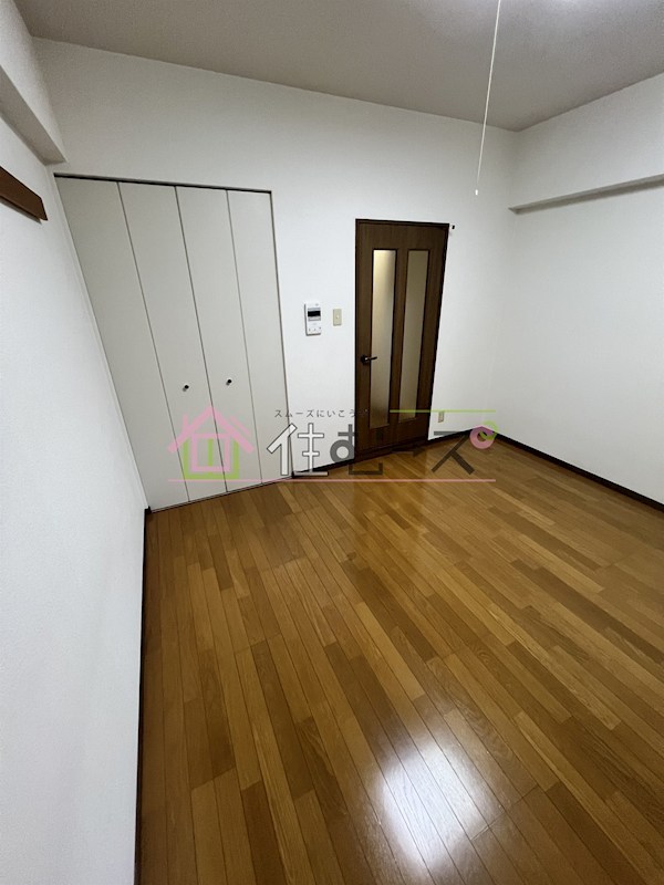 モンテ新大阪 リビング