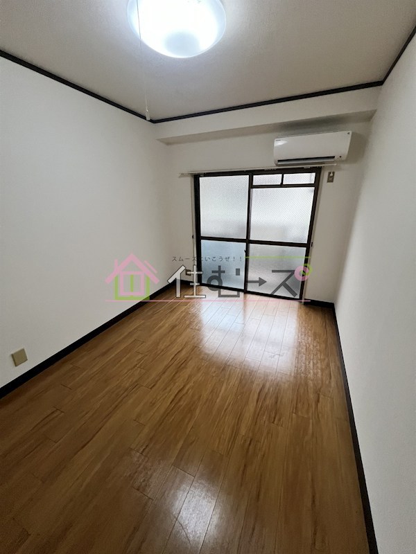 シルクハイツ ベッドルーム