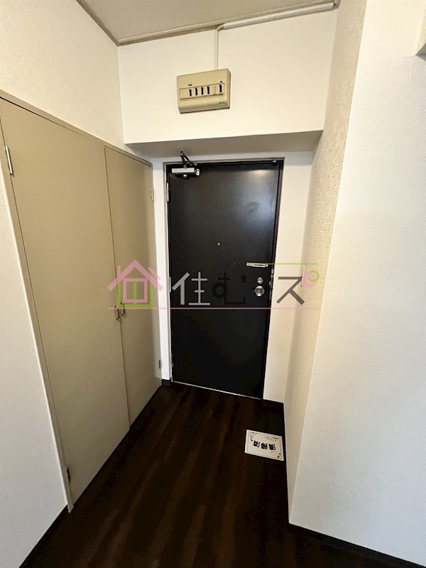 ステュディオ新御堂 玄関