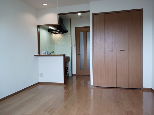 シャルマンロード リビング