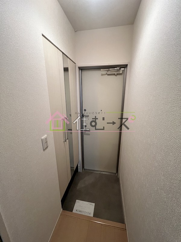 メゾン・プレミール 玄関