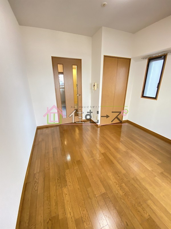 ジュネーゼ大阪城南 リビング