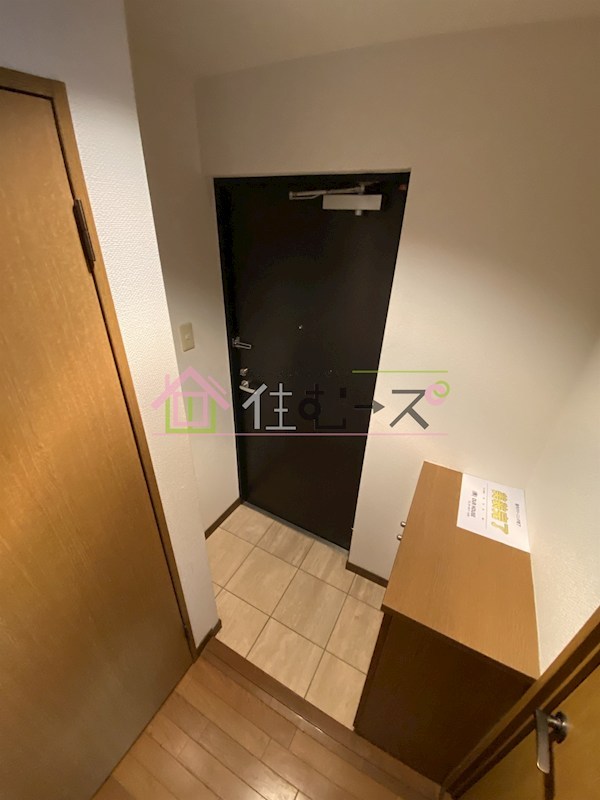 シーズ上町台 玄関