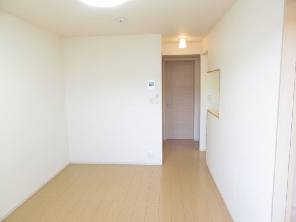 サニーフラット　伊丹 リビング