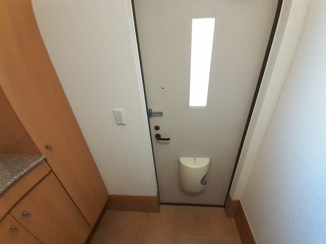 リブ・シンヴィレッジⅢ 玄関