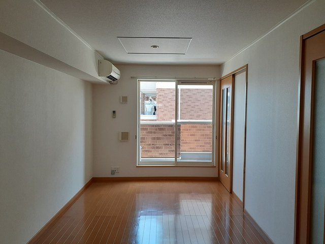 リブ・シンヴィレッジⅢ リビング