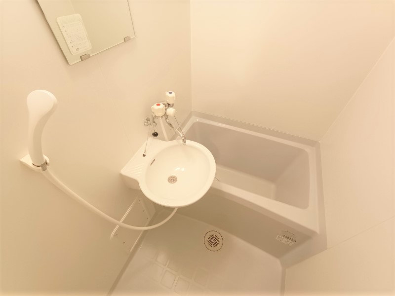 レオパレスピーチ 風呂画像