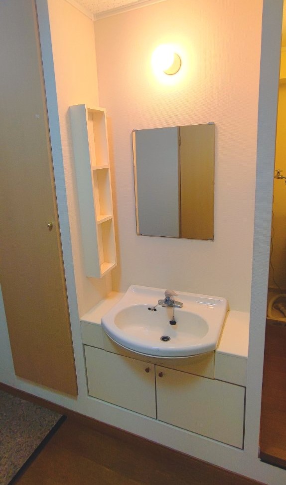 レオパレス中井町３ その他10