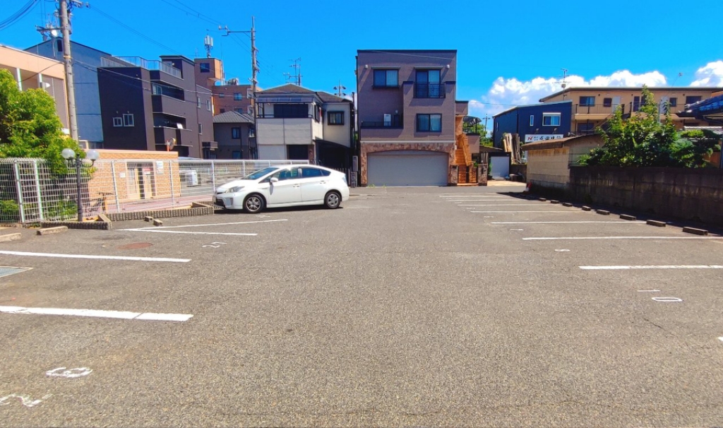 レオパレス中井町３ その他12